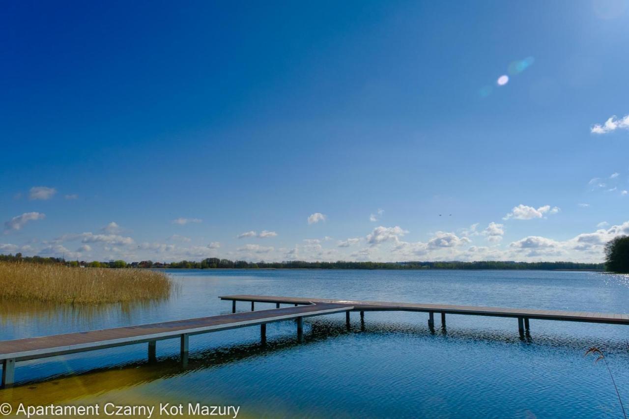 הוילה Malkinie Czarny Kot Mazury Dom Caloroczny מראה חיצוני תמונה
