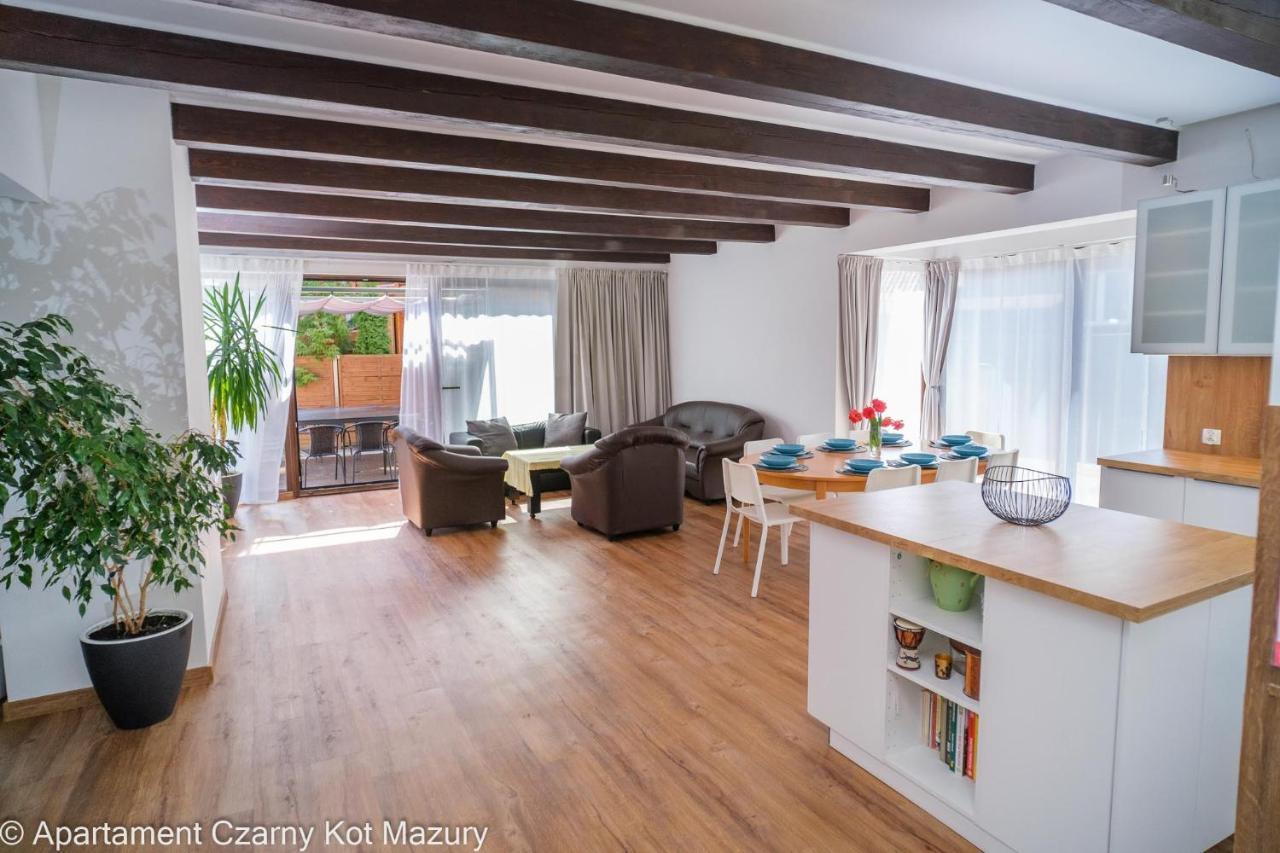 הוילה Malkinie Czarny Kot Mazury Dom Caloroczny מראה חיצוני תמונה
