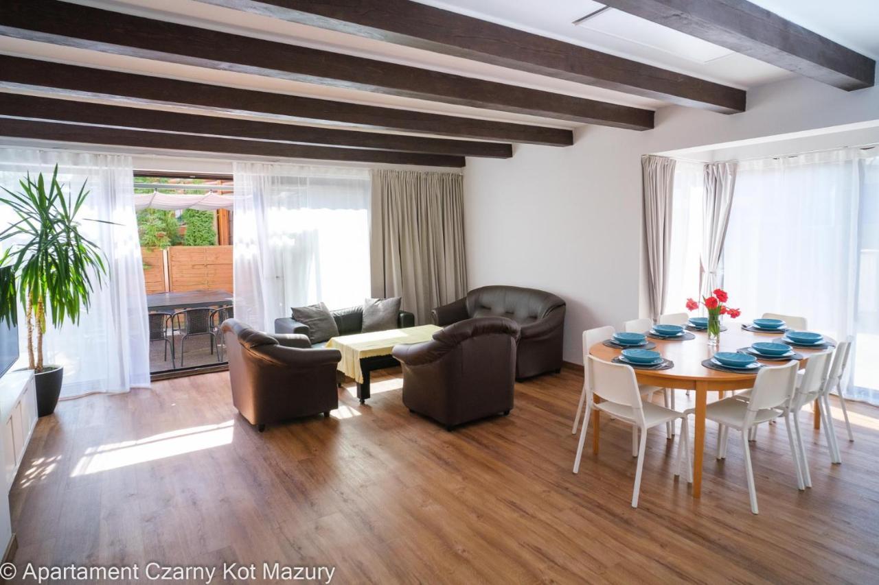 הוילה Malkinie Czarny Kot Mazury Dom Caloroczny מראה חיצוני תמונה